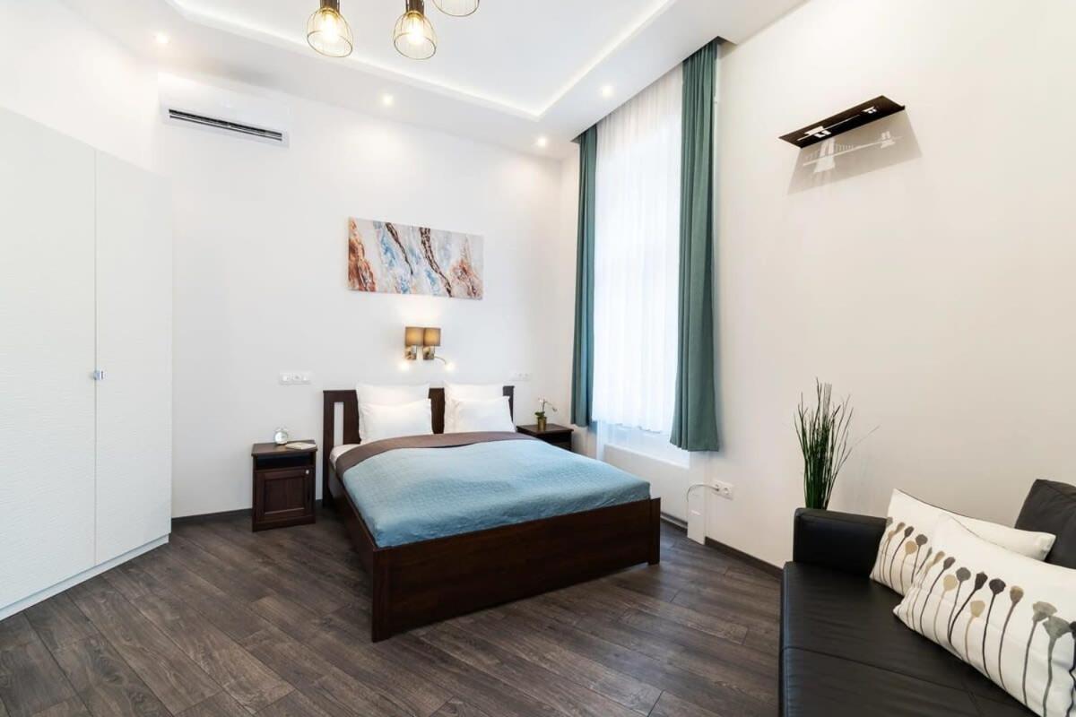 Comfy New Apartment At Castle Βουδαπέστη Εξωτερικό φωτογραφία