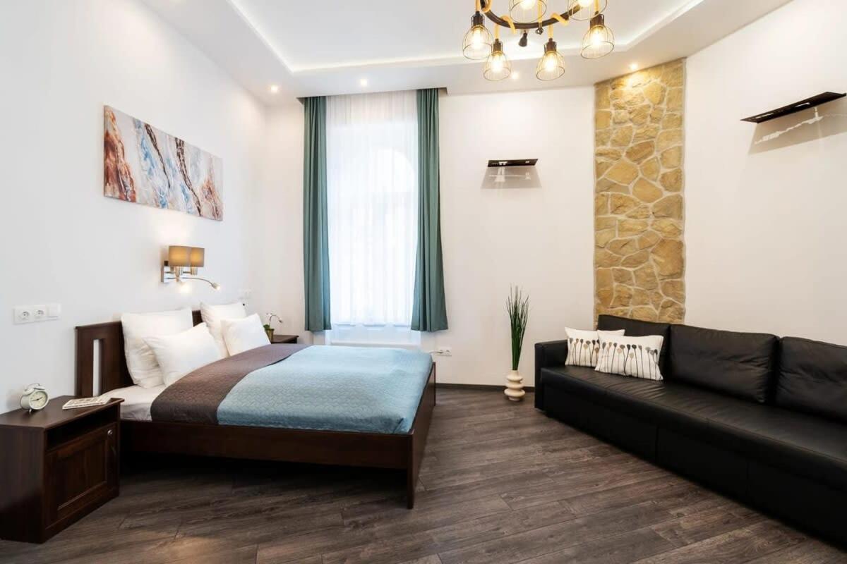 Comfy New Apartment At Castle Βουδαπέστη Εξωτερικό φωτογραφία