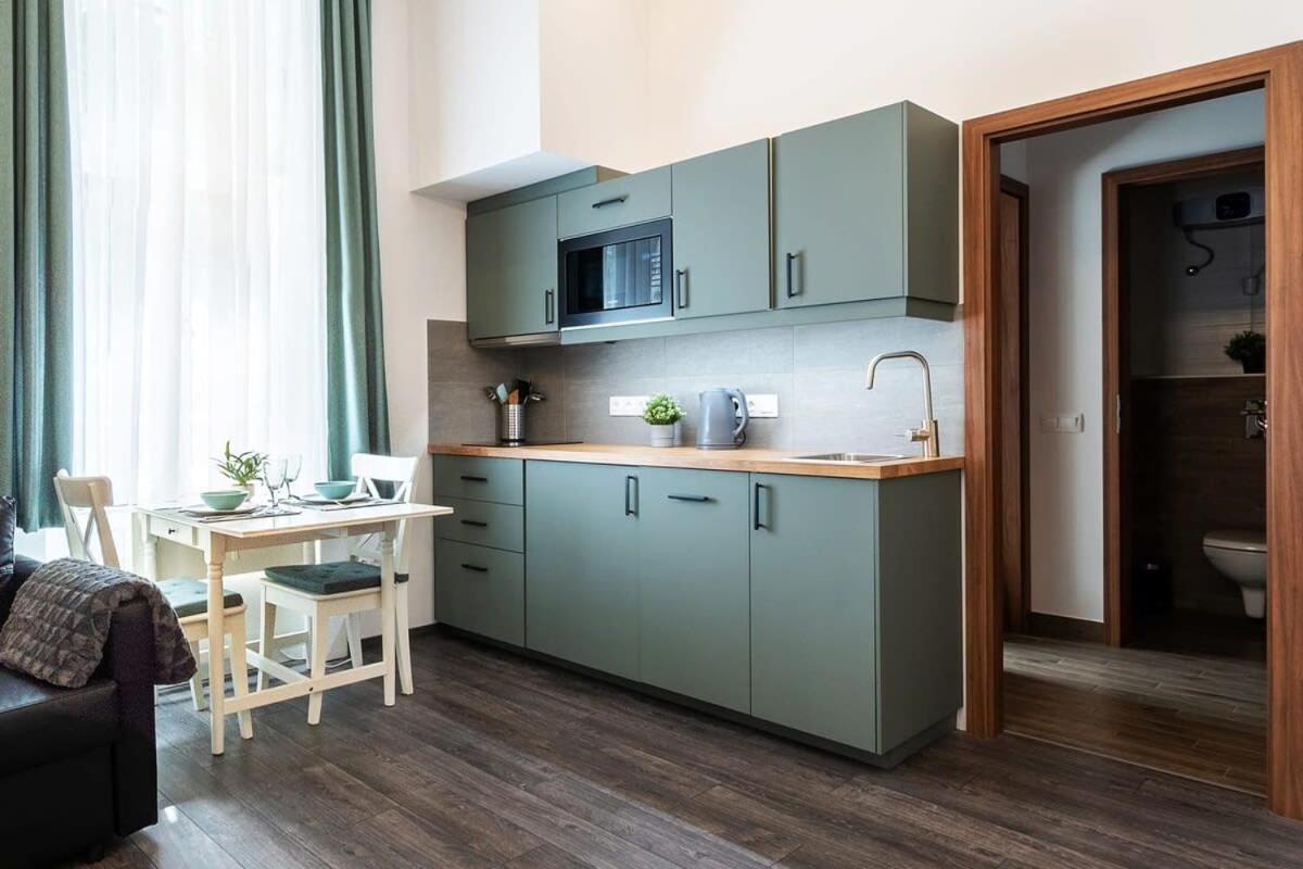 Comfy New Apartment At Castle Βουδαπέστη Εξωτερικό φωτογραφία