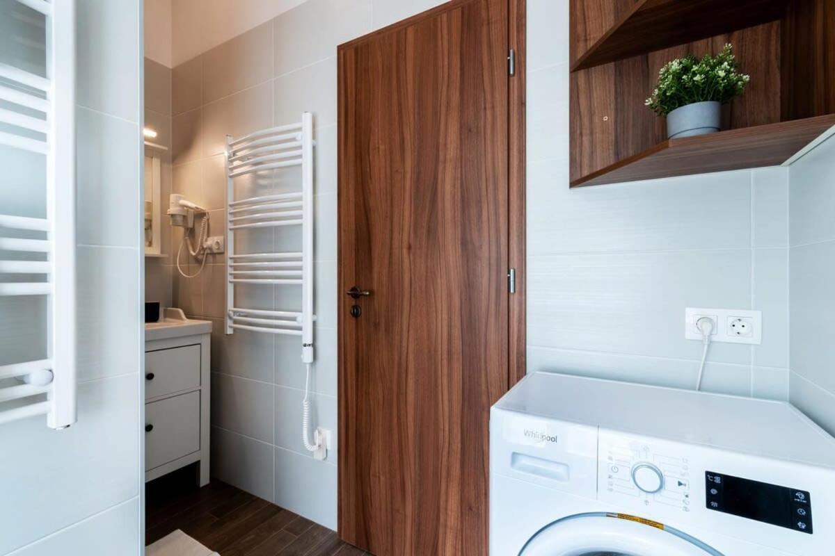 Comfy New Apartment At Castle Βουδαπέστη Εξωτερικό φωτογραφία